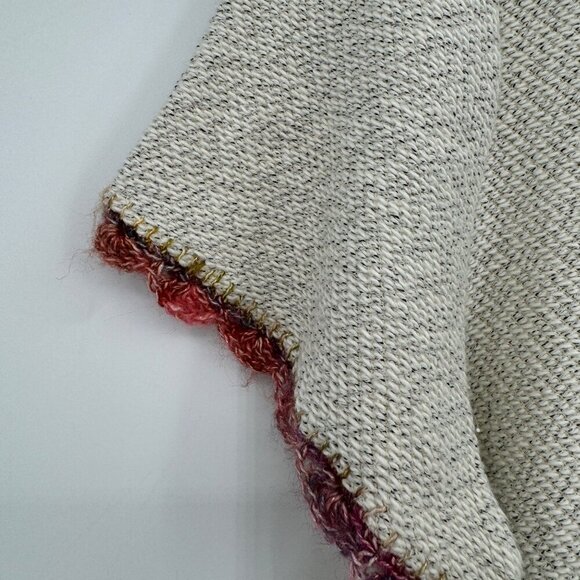 Oatmeal summer sweater with Crochet trim on hem and short sleeve all tags remove - Picture 2 of 8